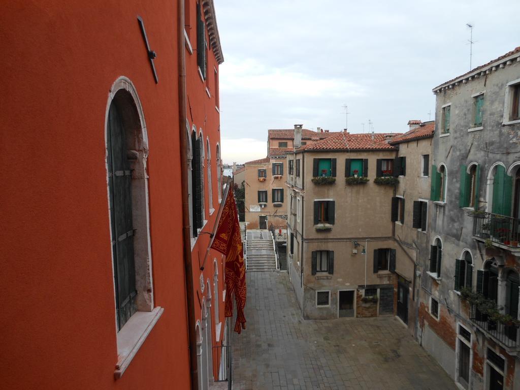 Appartamenti Del Dose Venetië Kamer foto